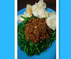 Fresh, Membuat Rujak kangkung Gurih Mantul