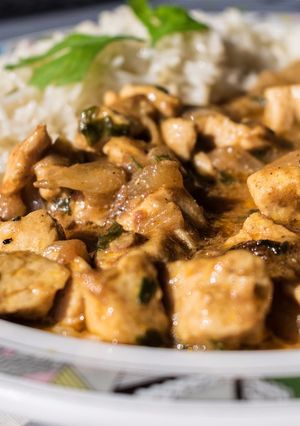 Una foto de Pollo al curry