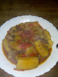 A picture of Simple beef matoke.