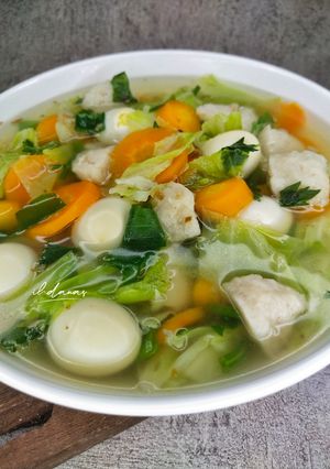 Foto resep Sayur Sop Telur Puyuh Bumbu Pala