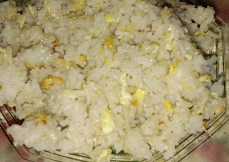 Nasi goreng kencur pedas
