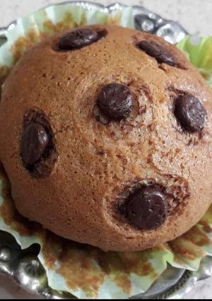 A picture of Choco chips muffins (cupcakes).