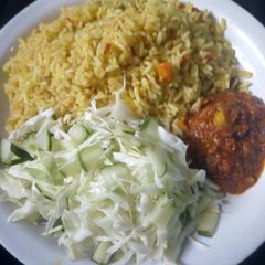 A picture of Fried rice with coslow.