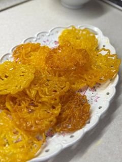 عکسی از دستور زولبیا با آرد گندم و بدون نشاسته بهتر از قنادی