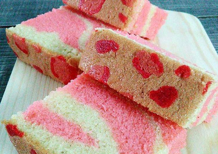 Pink Leopard Soft Butter Cake