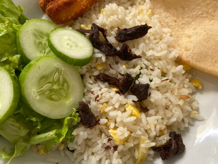 Bagaimana Membuat Nasi goreng mentega simpel Anti Gagal