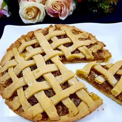 A picture of Baked Apple 🍎 Pie 🥧 😋.