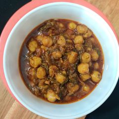 A picture of Spicy Chole with Spinach..