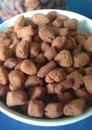 A picture of Plantain Chin chin.