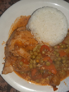 Una foto de Pollo a la portuguesa