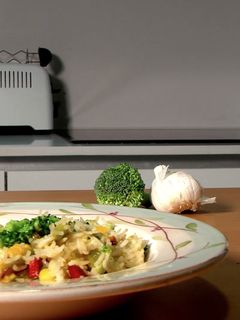 Una foto de Ensalada de arroz basmati con verduritas