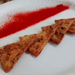 A picture of Leftover chapati nachos.