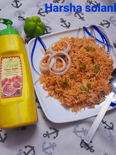 शेजवान फ्राइड राइस(schezwan fried rice recipe in hindi) रेसिपी मुख्य फोटो