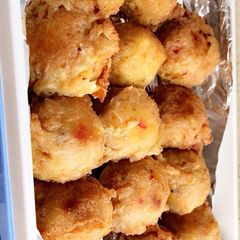 A picture of Yam balls.