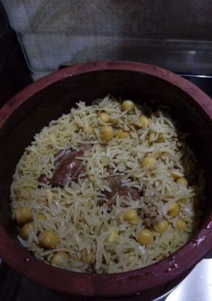 صورة لوصفة قدرة اللحم بالفخار