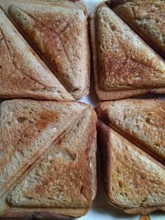 पनीर चीज़ सैंडविच (Paneer cheese sandwich recipe in hindi) रेसिपी मुख्य फोटो