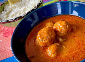 Foto principal de Albóndigas de pollo al curry Thai