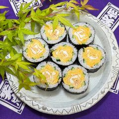 Japanese Egg Flower Sushi A picture of Japanese Egg Flower Sushi.