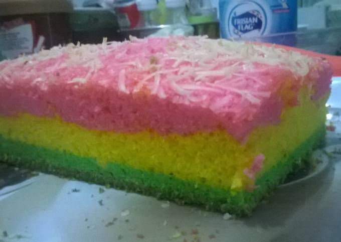 Rainbow cake keju panggang