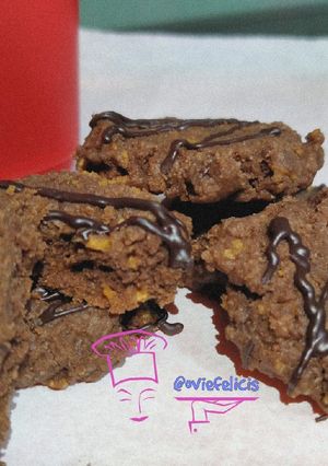 Foto resep Eggless Chocolate Cereal Cookies