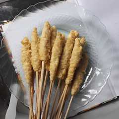A picture of Telur gulung.