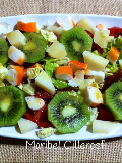Una foto de Ensalada variada, completa y sana