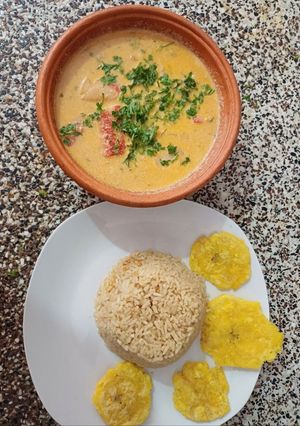 Una foto de Cazuela de mariscos 💥⚡