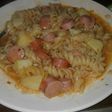Guiso con salchichas