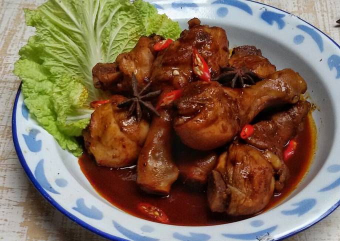 28. Ayam kecap berempah