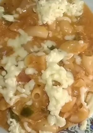 A picture of Macroni In Tomato Sauce.