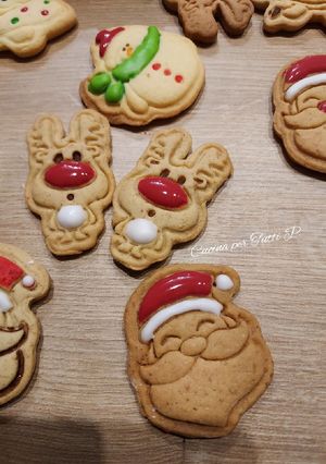 Une photo de Glaçage Royal pour décorer des sablés 🎅🌟🌲