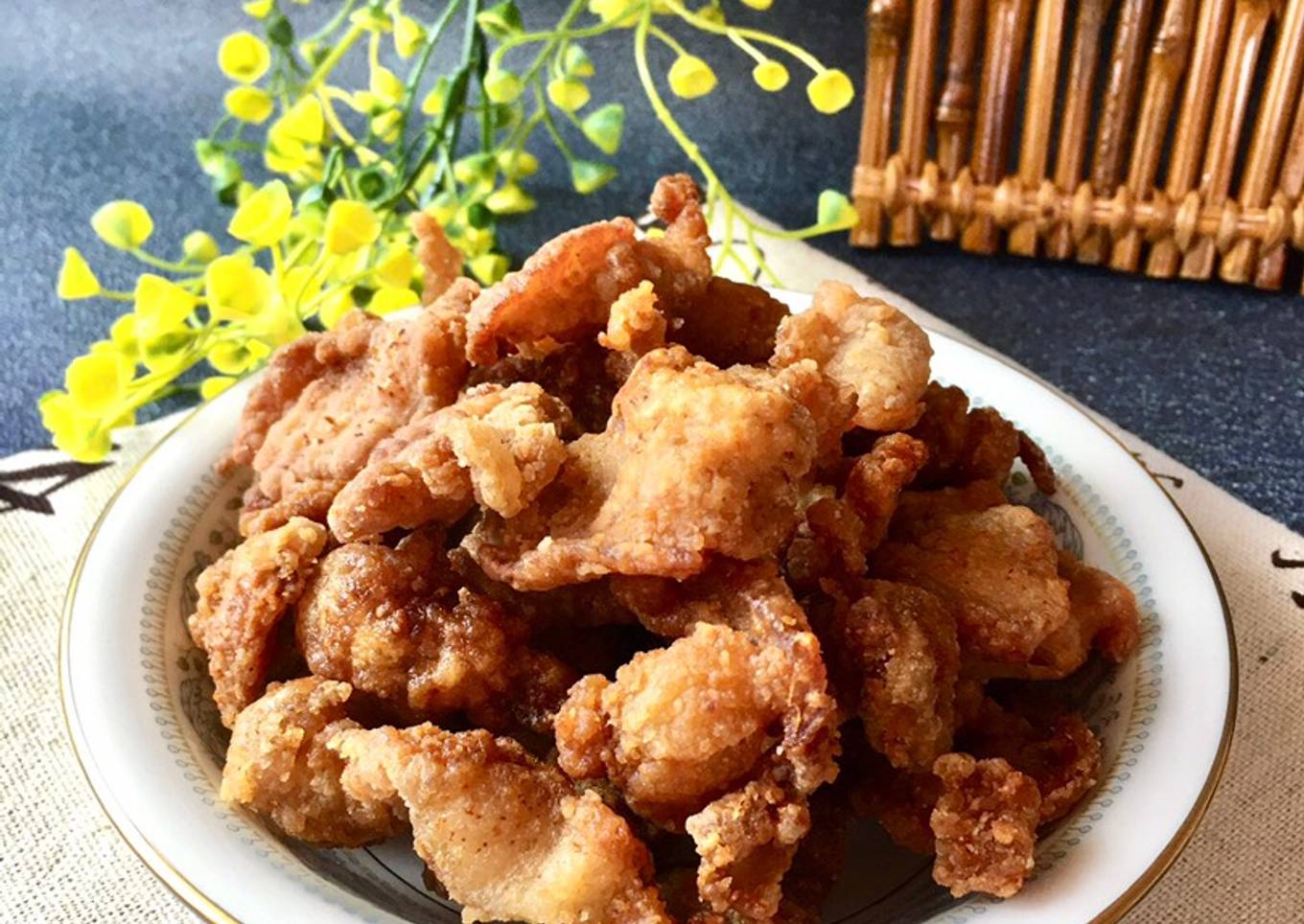 Sancam Goreng / Fried Pork Belly