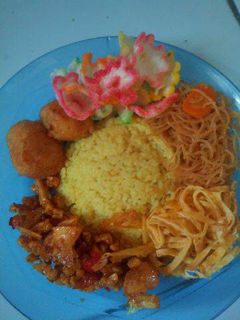 Foto resep Nasi kuning megic com