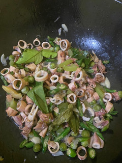 Foto resep Tumis Cumi Asin Cabe Ijo