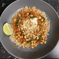 A picture of Chickpea Peanut Butter Curry.