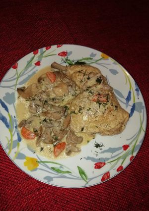 Φωτογραφία της συνταγής Κοτόπουλο (Alla creme) με μανιτάρια