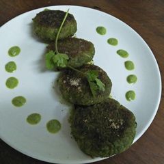 A picture of Hara bhara kebab.