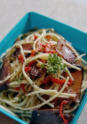 Foto resep Smoked Tuna Spaghetti Aglio e Olio