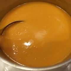 A picture of Quick pumpkin soup.