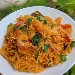 A picture of Prawns biryani.