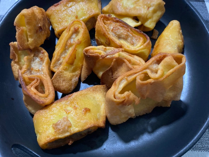 Bagaimana Membuat Chiken Egg Roll Untuk Pemula