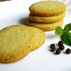 Mint Pepper Cookies A picture of Mint Pepper Cookies.