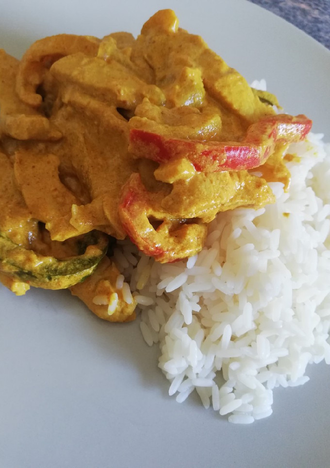 Una foto de Solomillo de pavo al curry