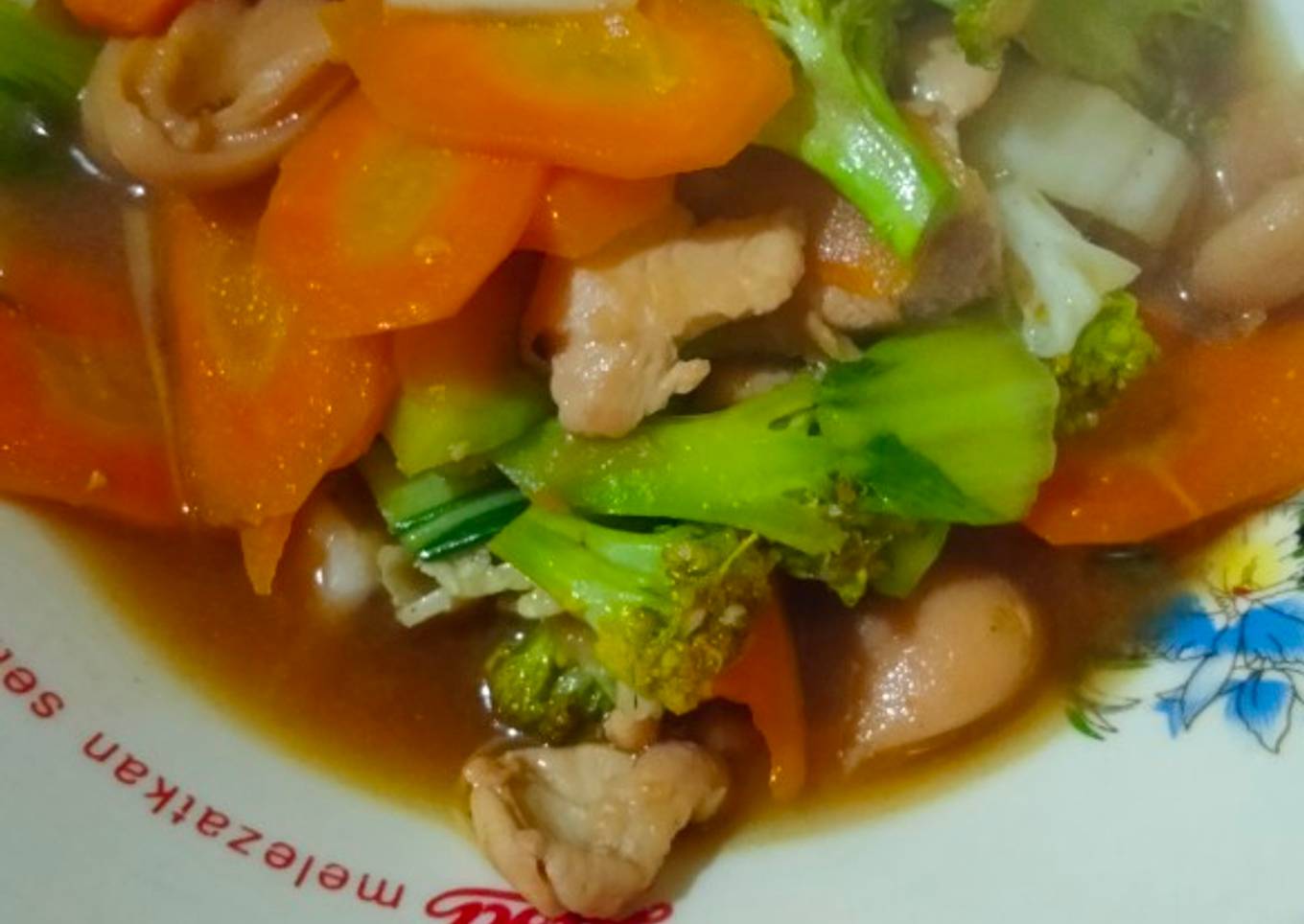 Cah ayam sosis sayur