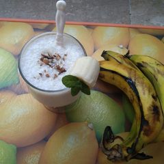 A picture of Banana milkshake.