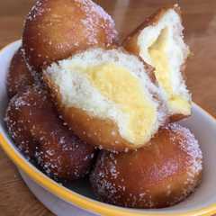 A picture of Donat Mini isi Custard.