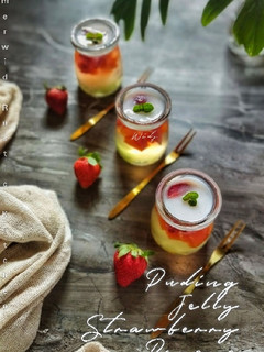 Foto resep Puding Susu Jelly Strawberry Pepaya