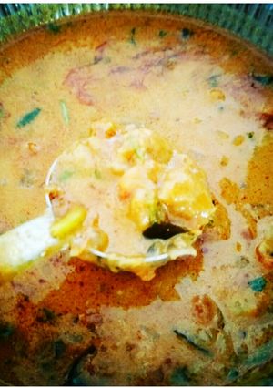 A picture of Malabar style prawn creamy Gravy.
