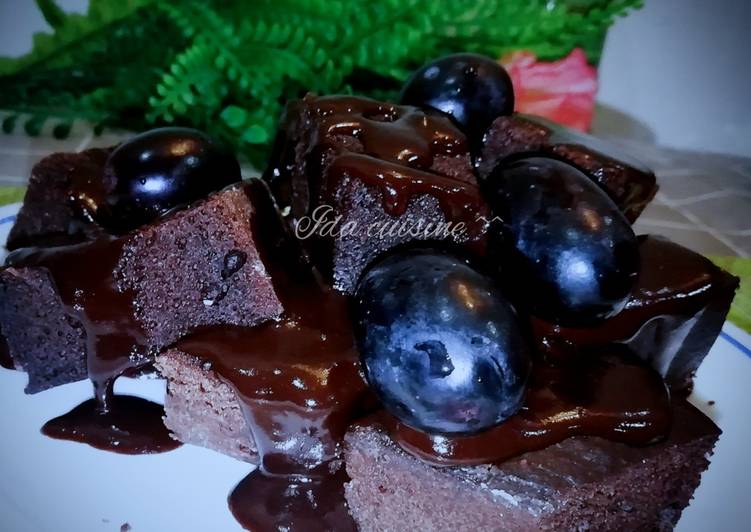 Resepi 👩‍🍳DESSERT : SUPERB MOIST CHOCOLATE CAKE yang Yummy