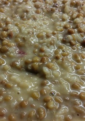 Una foto de Lentejas con arroz
